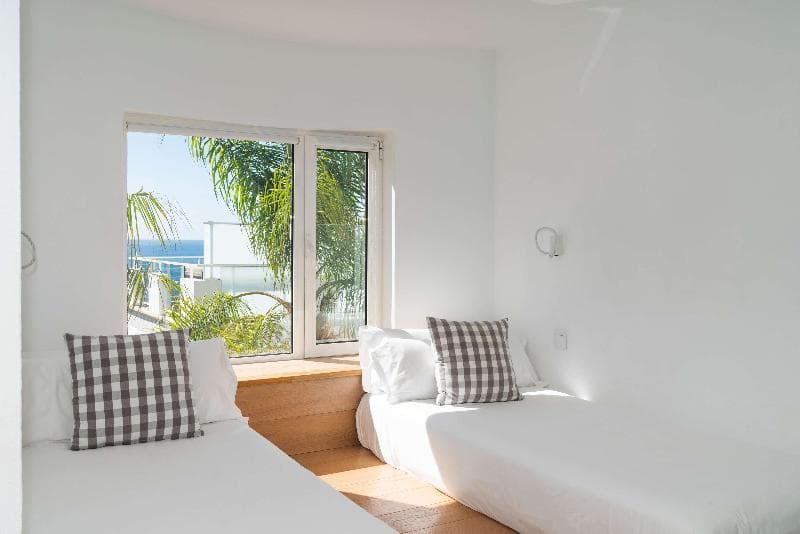 Marina Bayview Adults Only 5