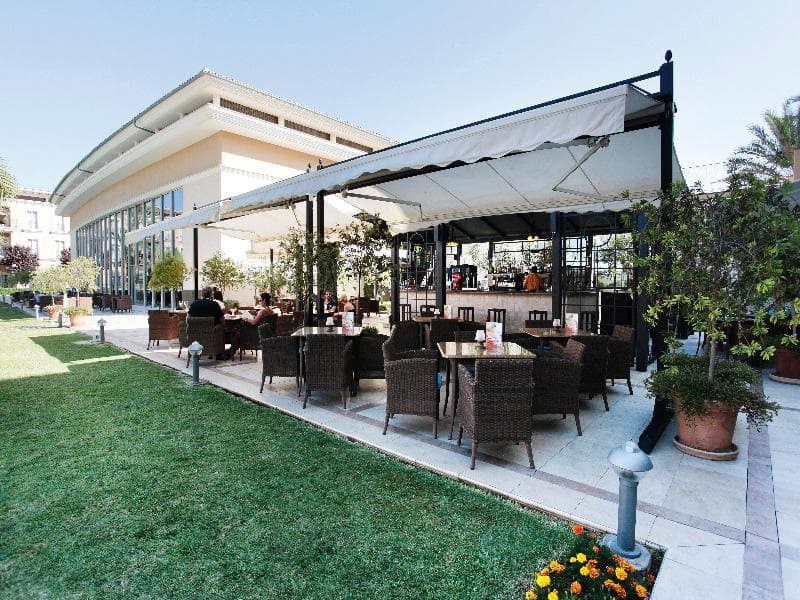 Grupotel Playa de Palma Suites & Spa 2