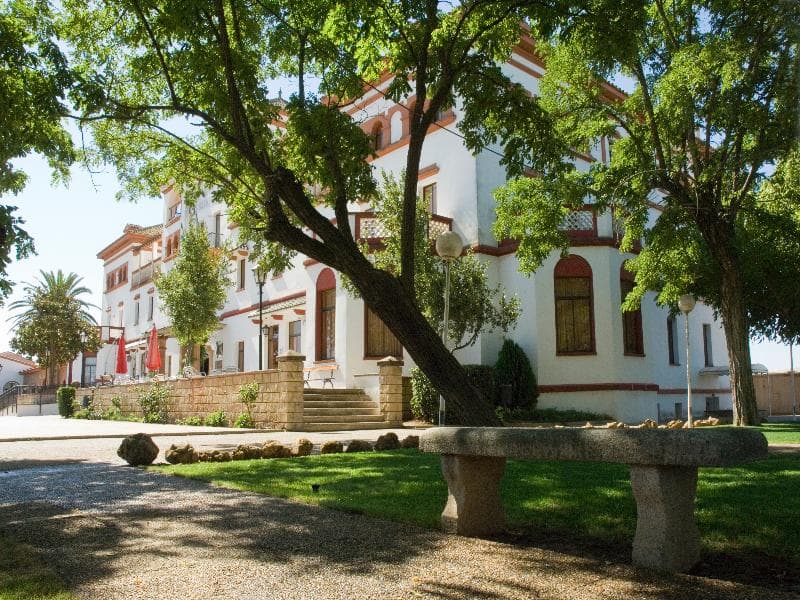 Gran hotel & Spa  Marmolejo 5