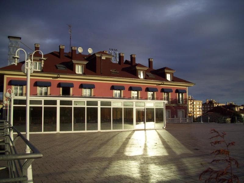 Villa de Gijón by 1907