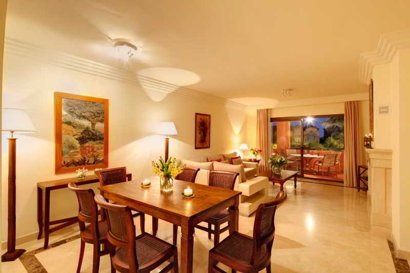 Vasari Resort 5