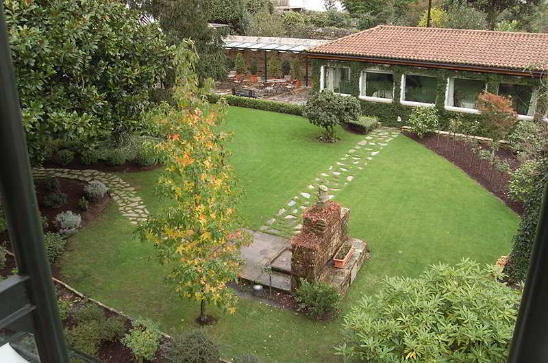 Virxe da Cerca (Pousadas de Compostela) 2