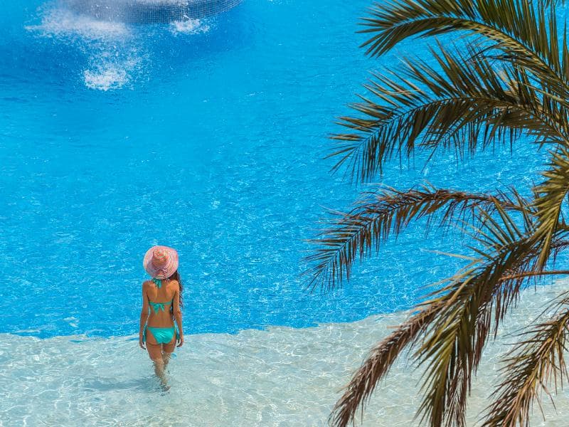 Costa Encantada Suites & Resort