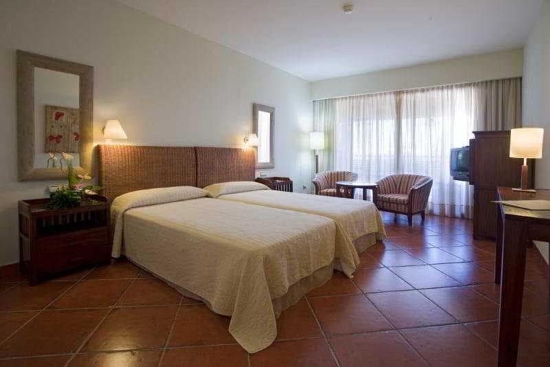 Puerto Antilla Grand Hotel 4