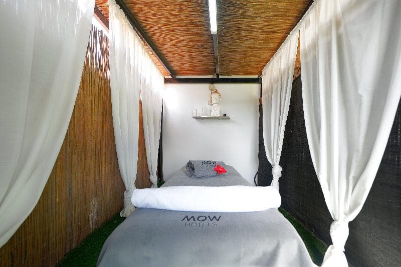 Vista Bonita - Gay and Lesbian Only Resort 3
