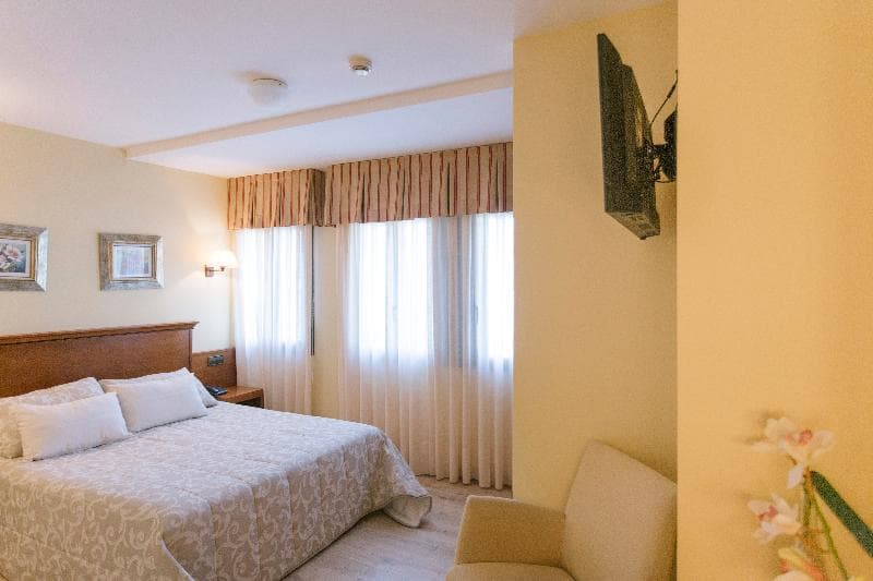 Hotel O Castro 4