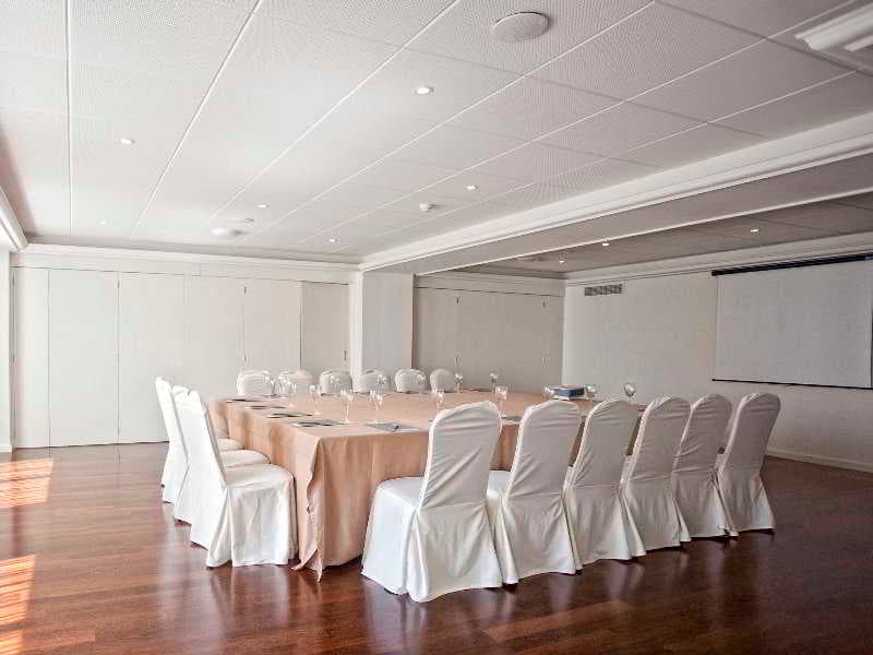 Hotel Almirante 3