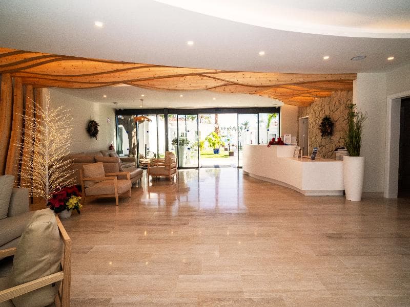 HL Miraflor Suites 2