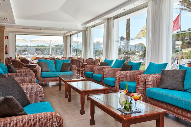Universal Hotel Marques 3