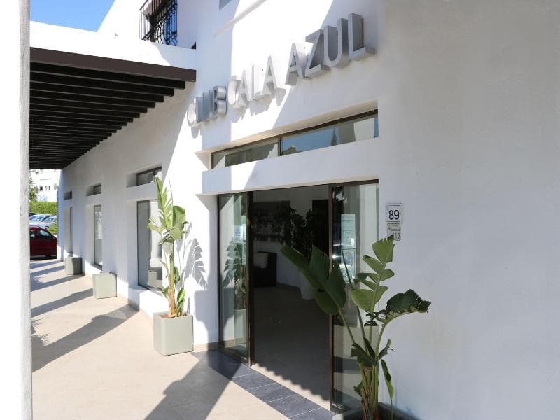 Club Cala Azul