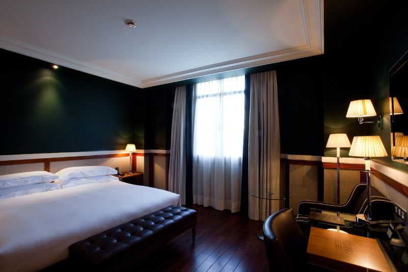 Hotel 1898 2