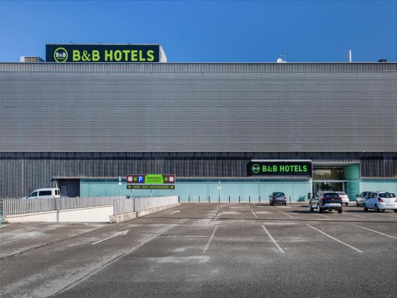 B&B HOTEL Logroño Las Cañas 4
