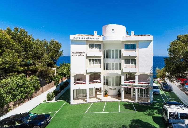 Globales Apartamentos Cala Viñas Adults Only + 16 2