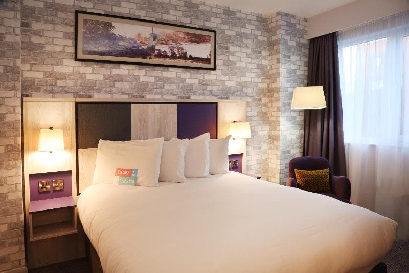 Leonardo Hotel Swindon 3