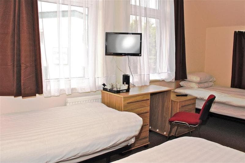 Central Hotel Golders Green 2