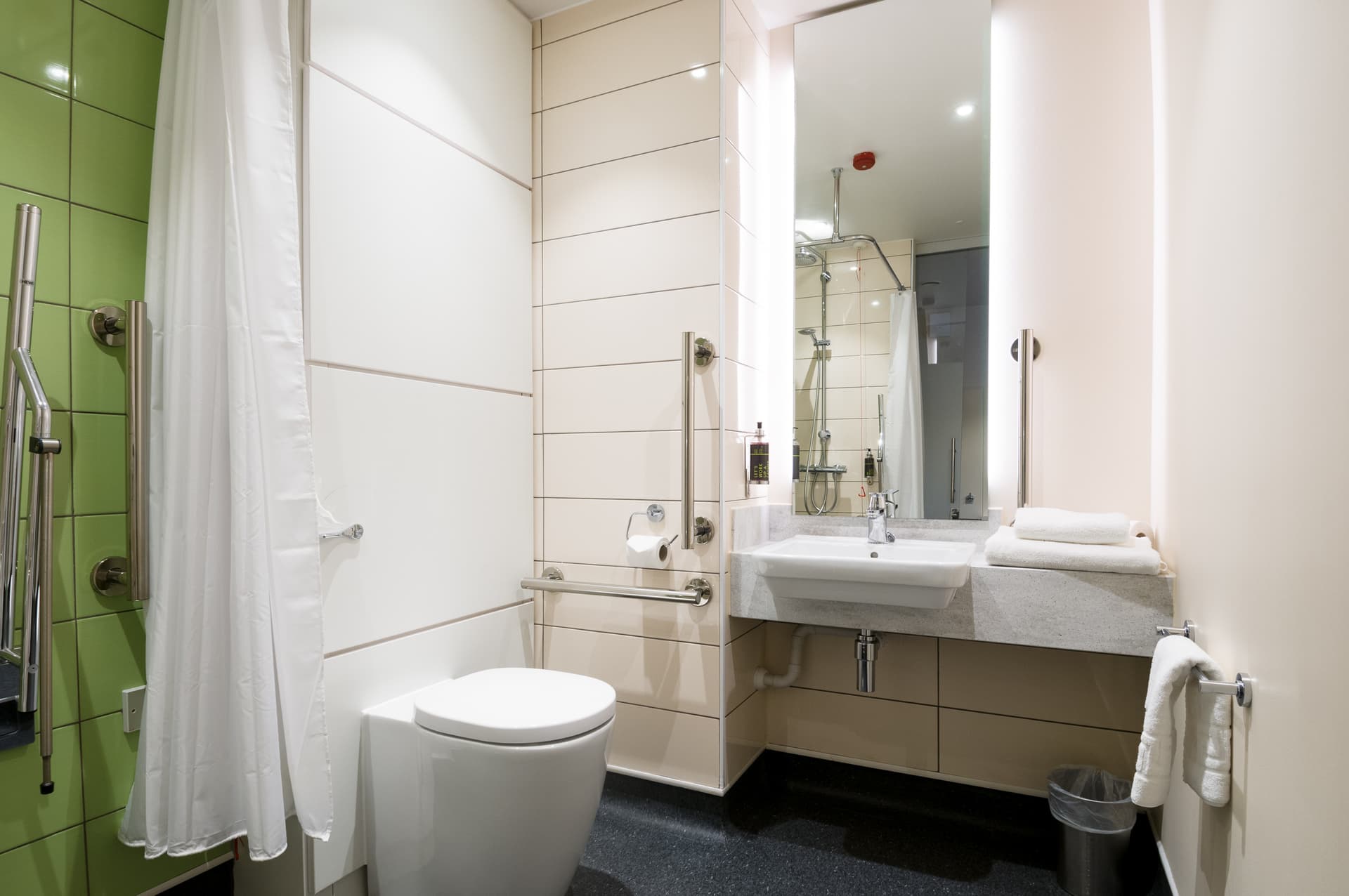hub by Premier Inn Edinburgh Cc Rose Street 2