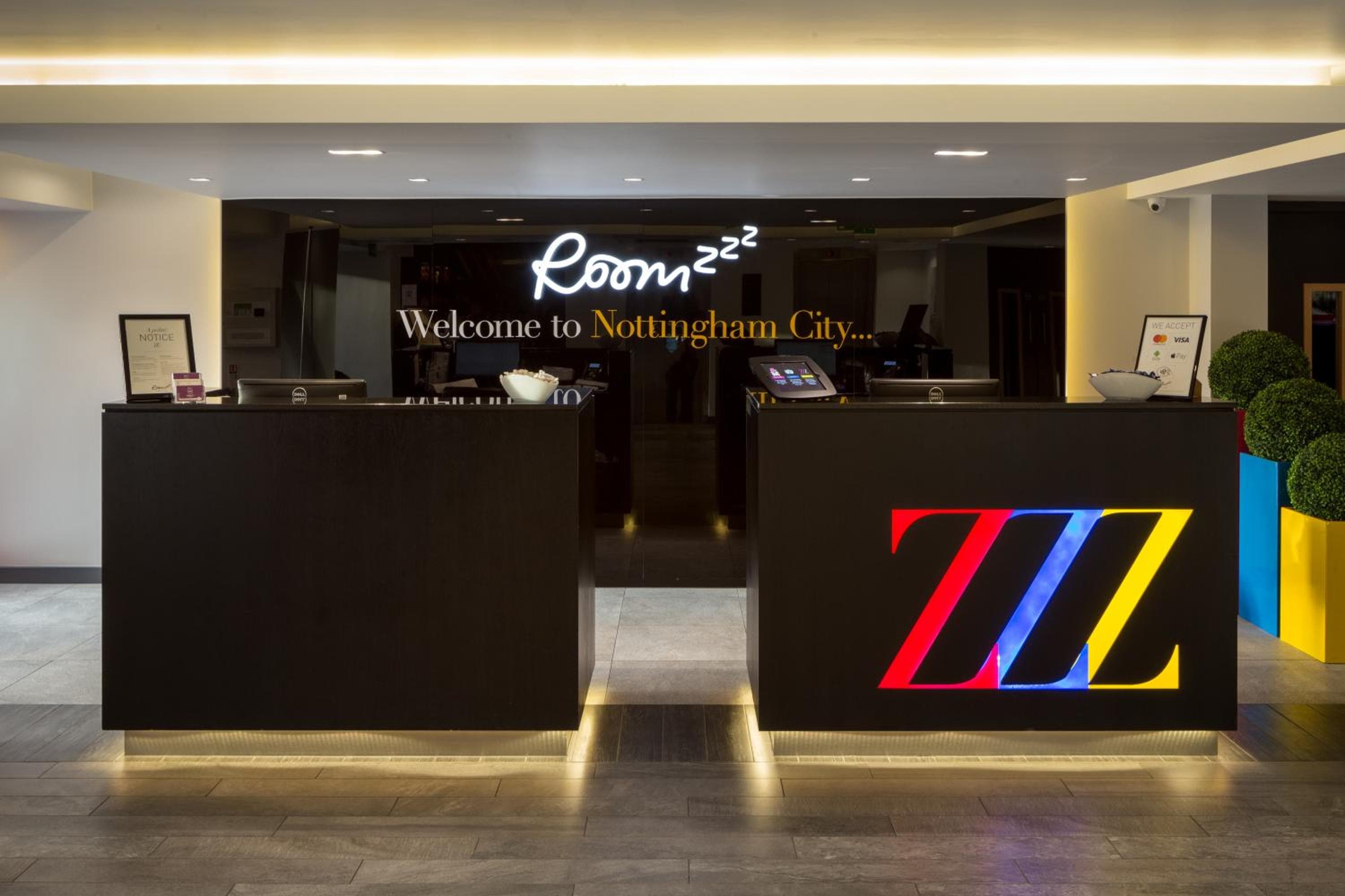 Roomzzz Nottingham City 5