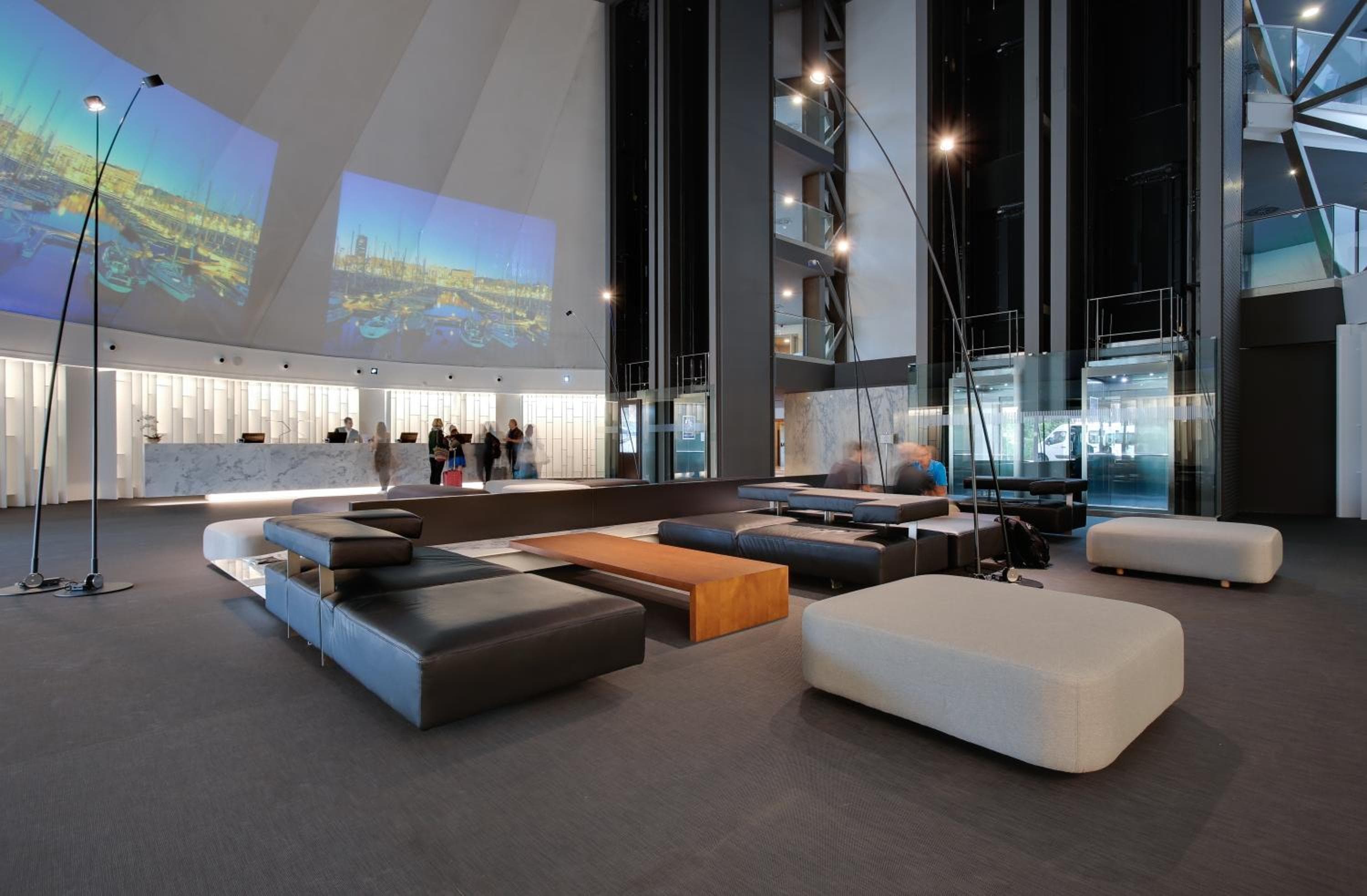 BAH Barcelona Airport Hotel 3