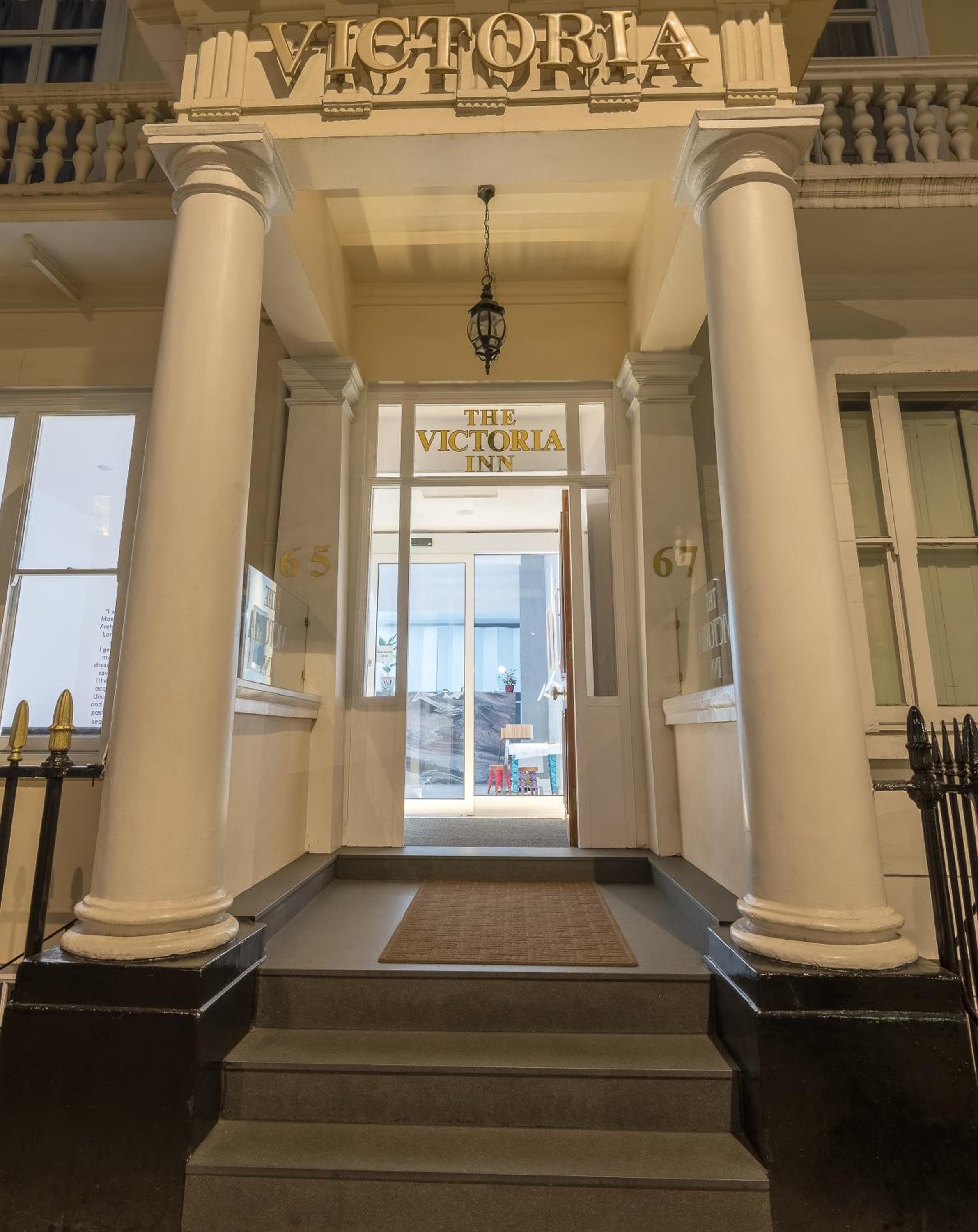 Victoria Inn London