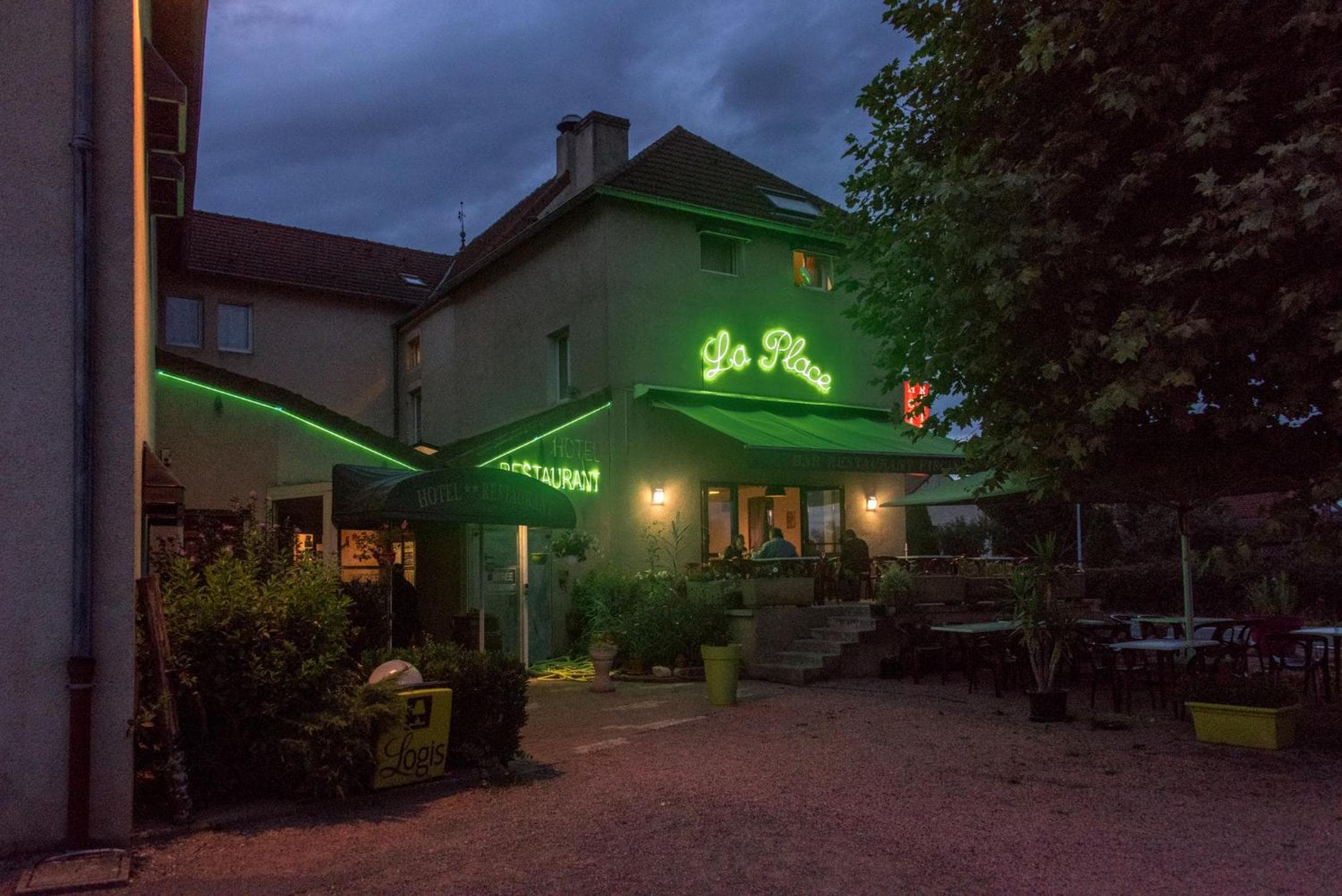 Hotel Restaurant La Place