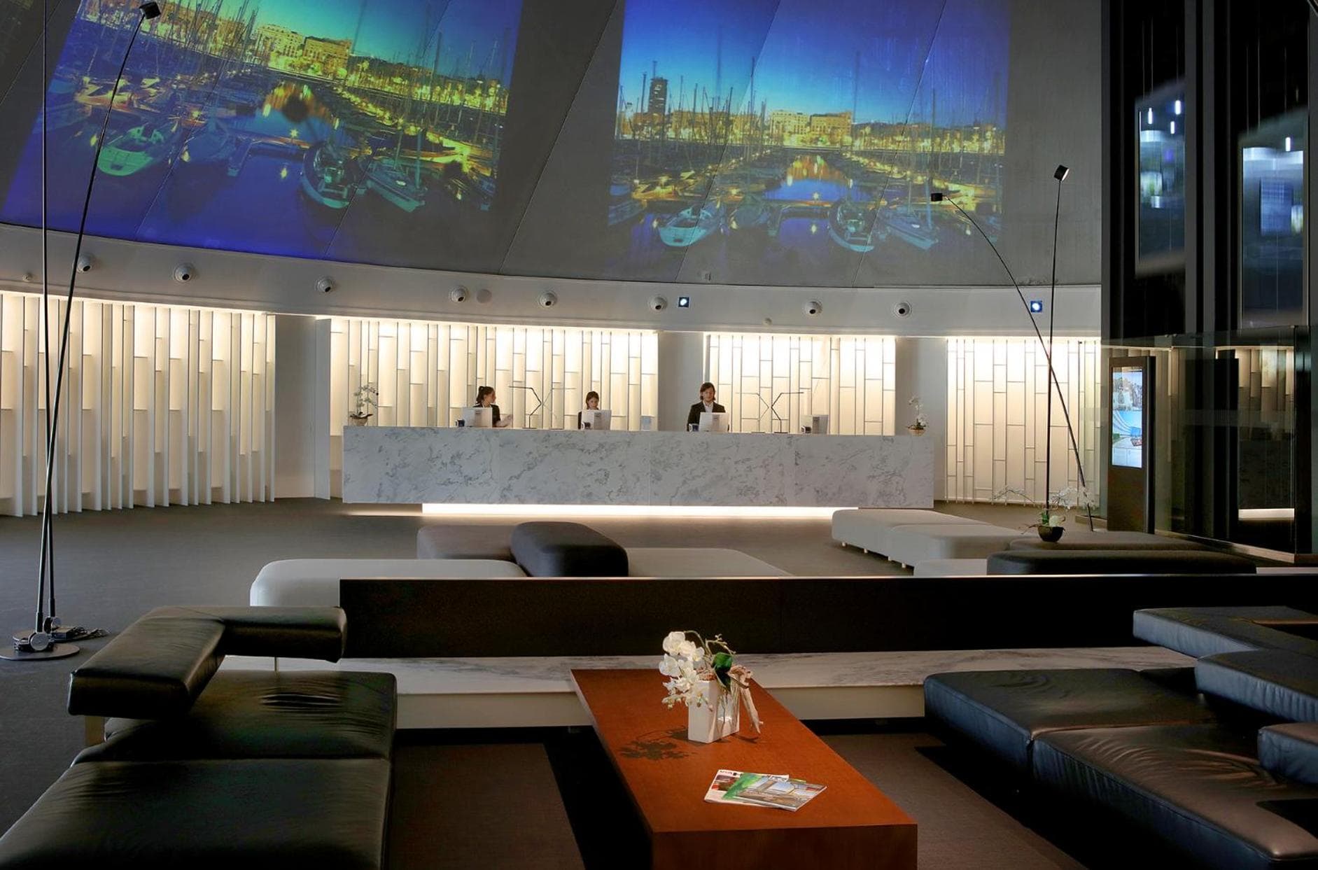 BAH Barcelona Airport Hotel 4