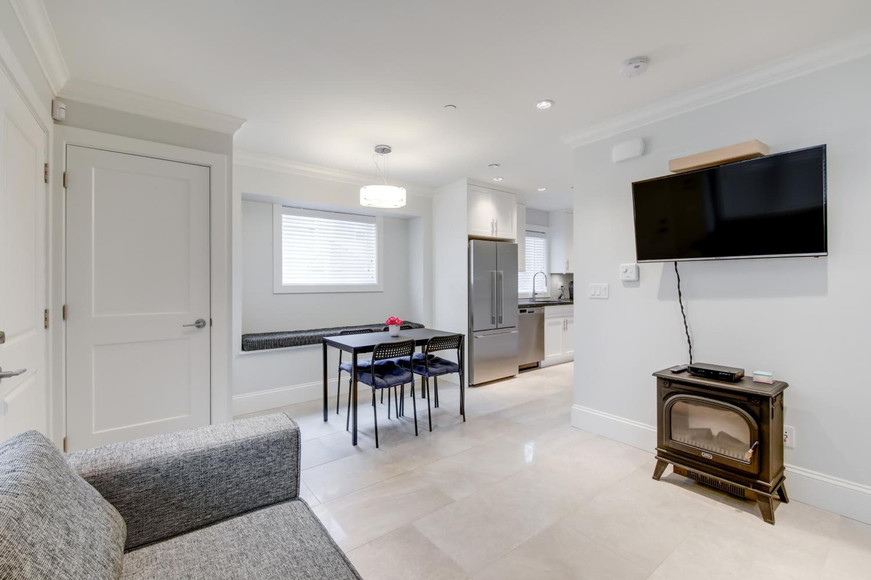New Urban Modern Main Street House
