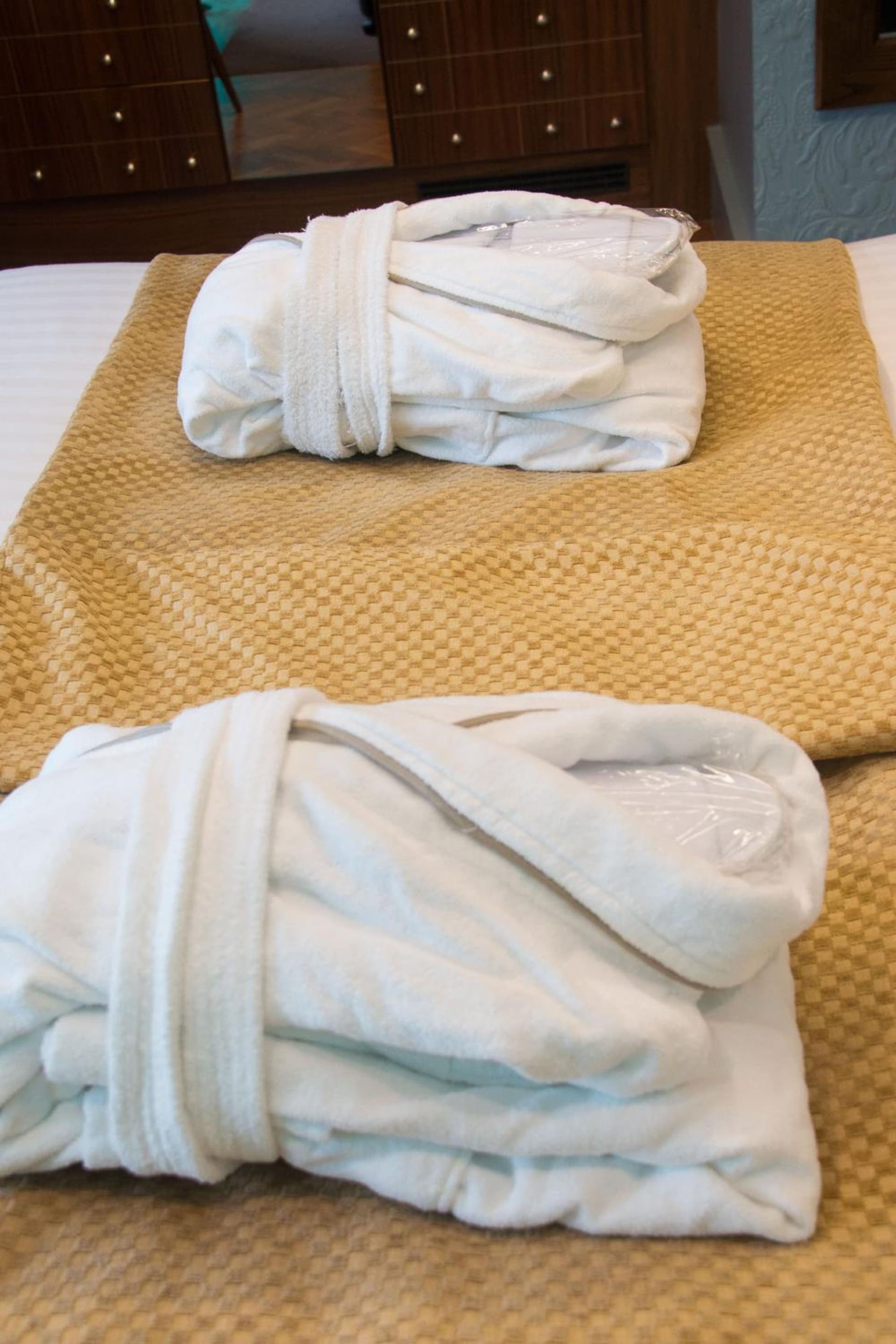 Le Monde Hotel 2