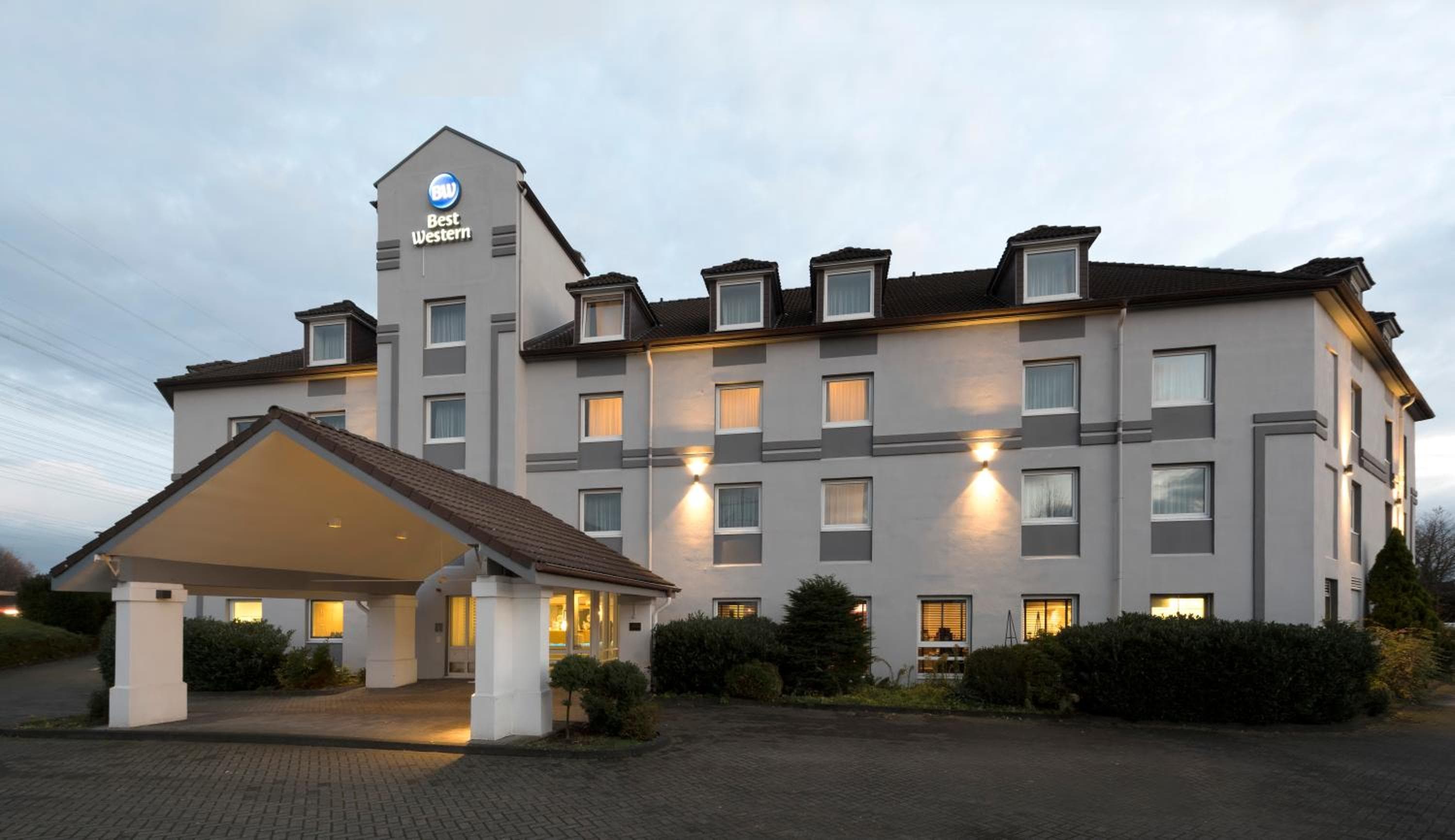 ibis Styles Cologne Airport