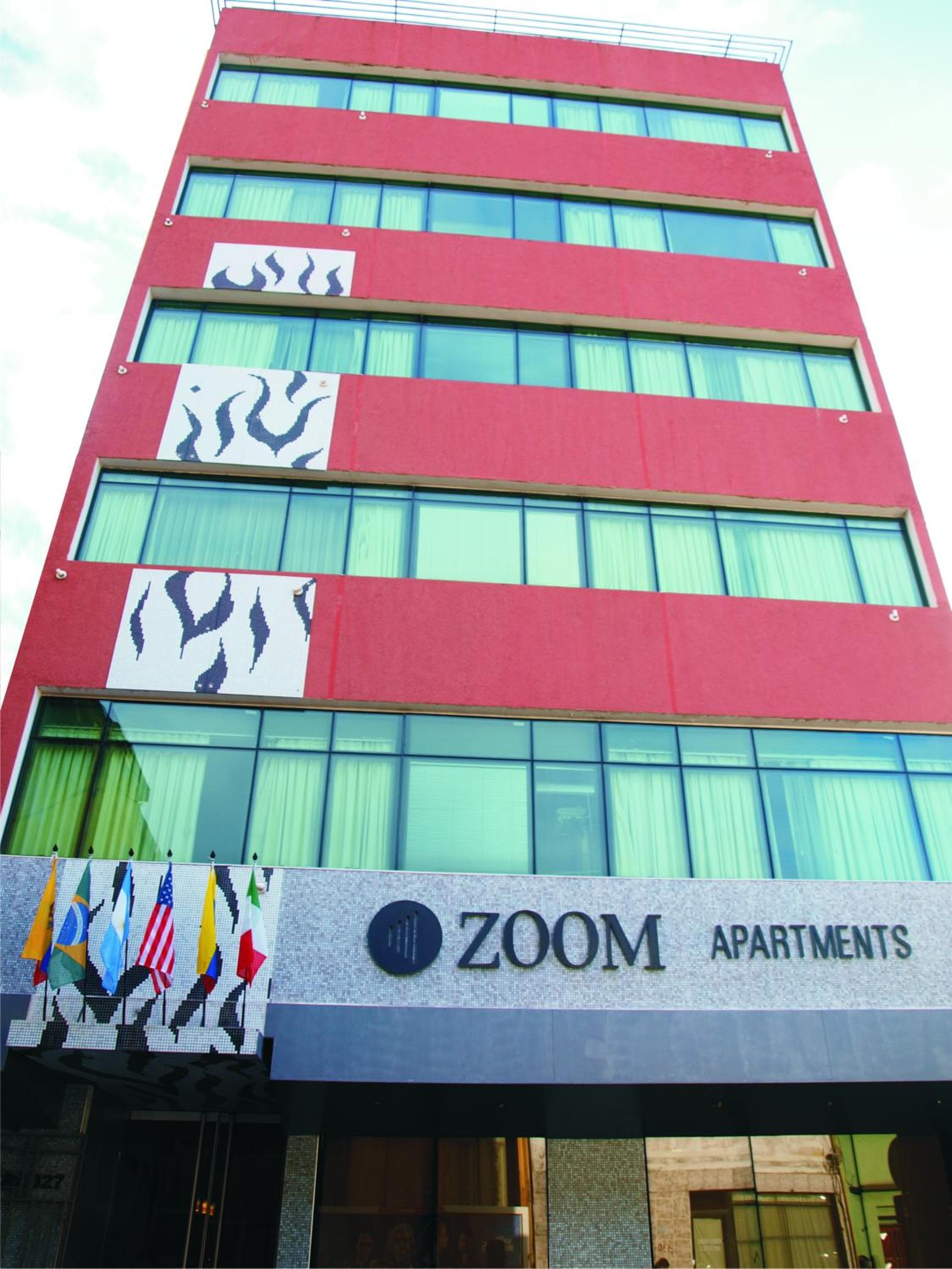 Zoom Apartments Hotel