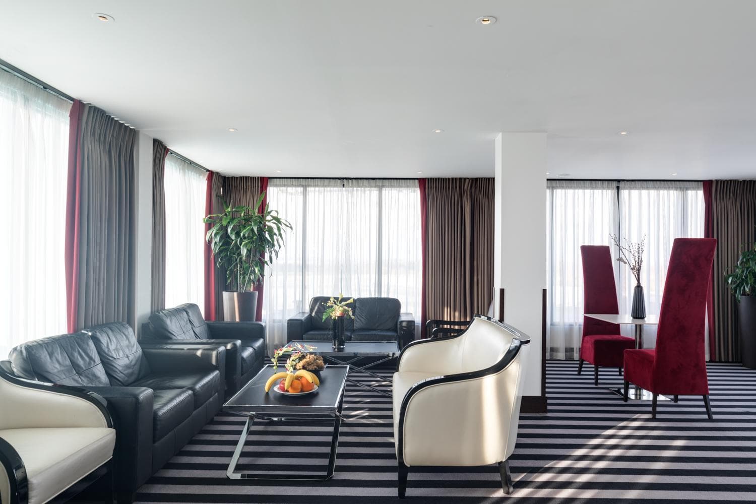 Park Grand Heathrow 4