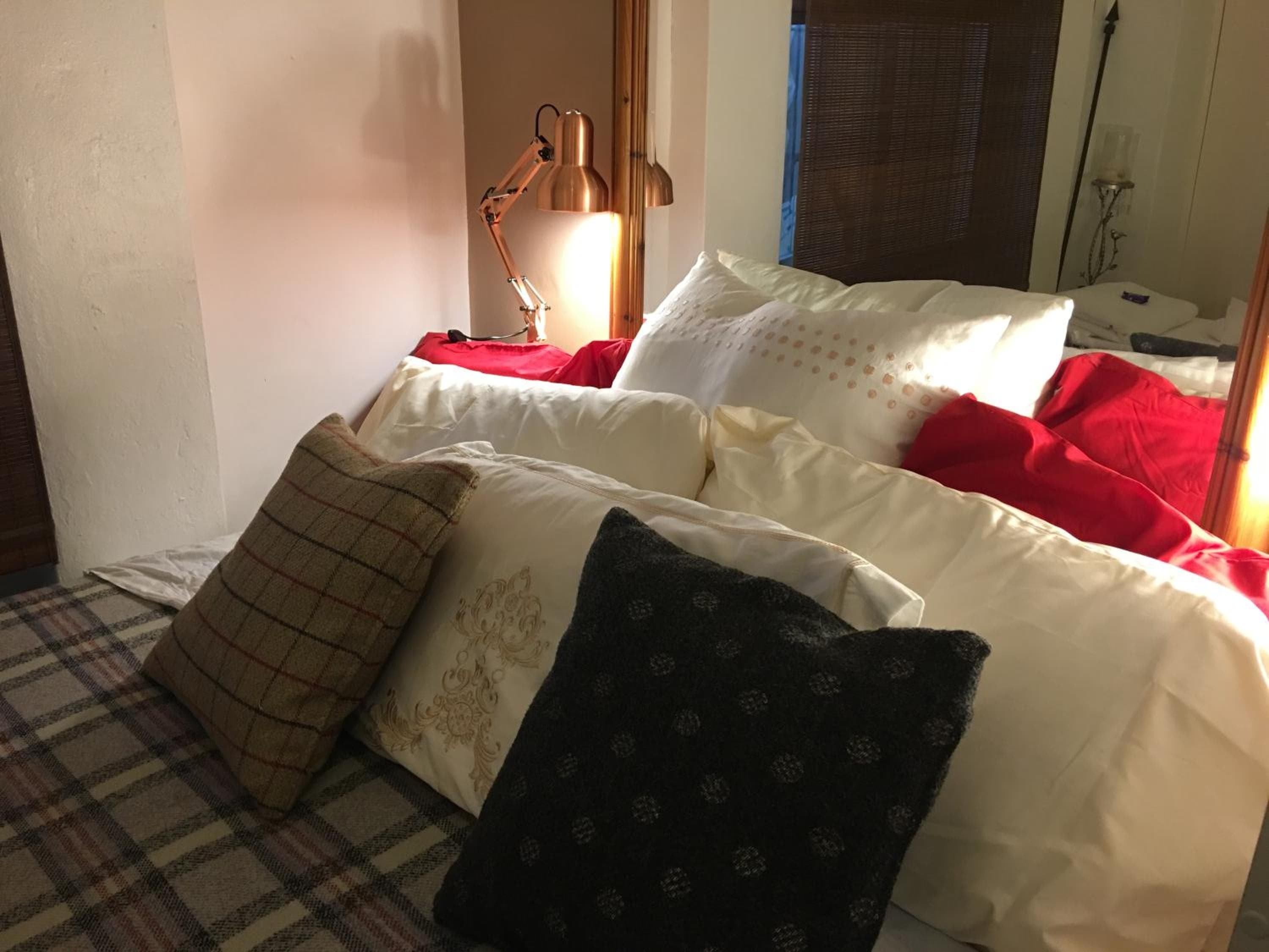 Wynberg House Bed & Breakfast Swansea 2