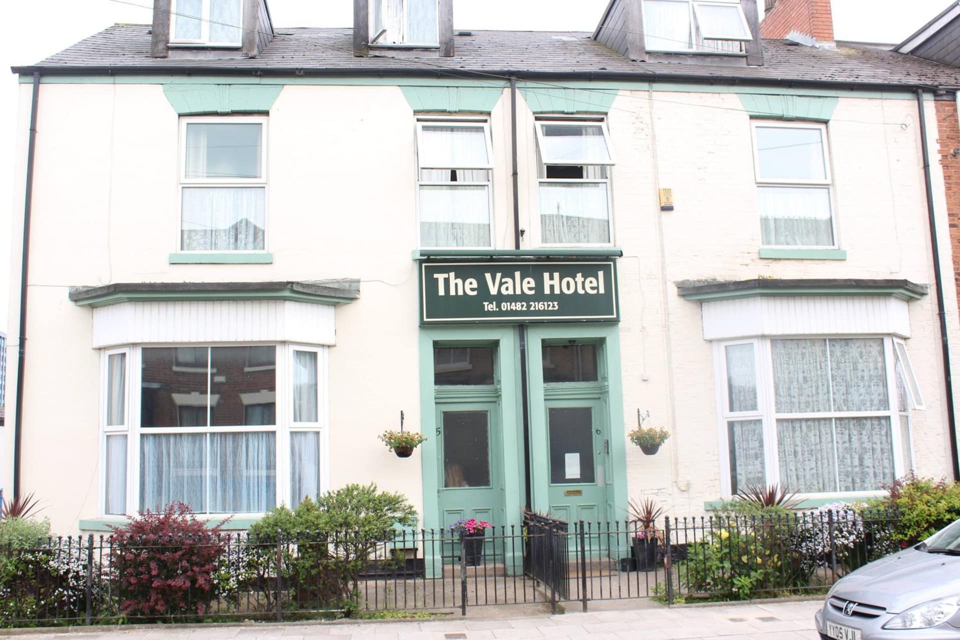 The Vale Apart Hotel