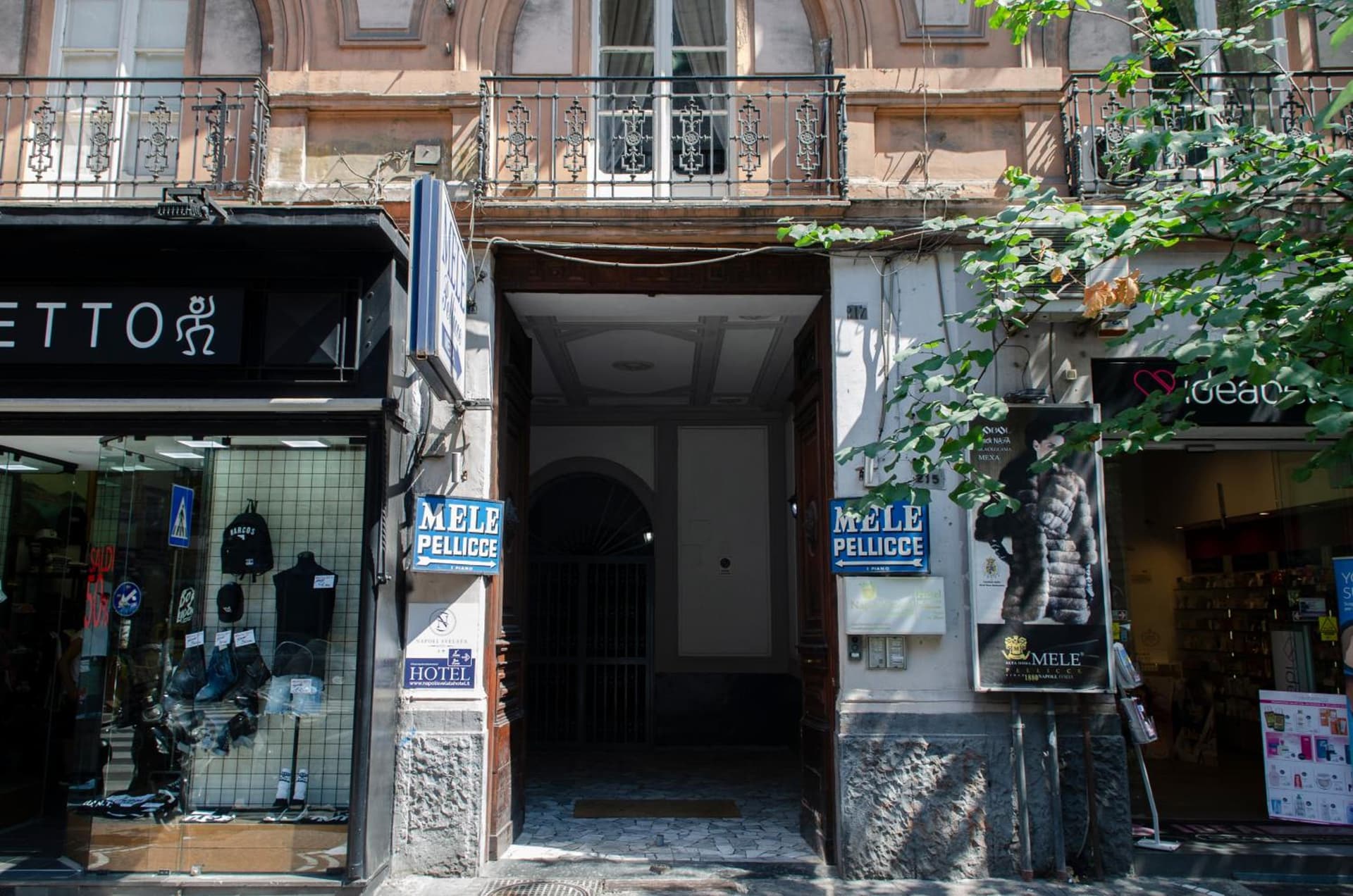 Napoli Svelata
