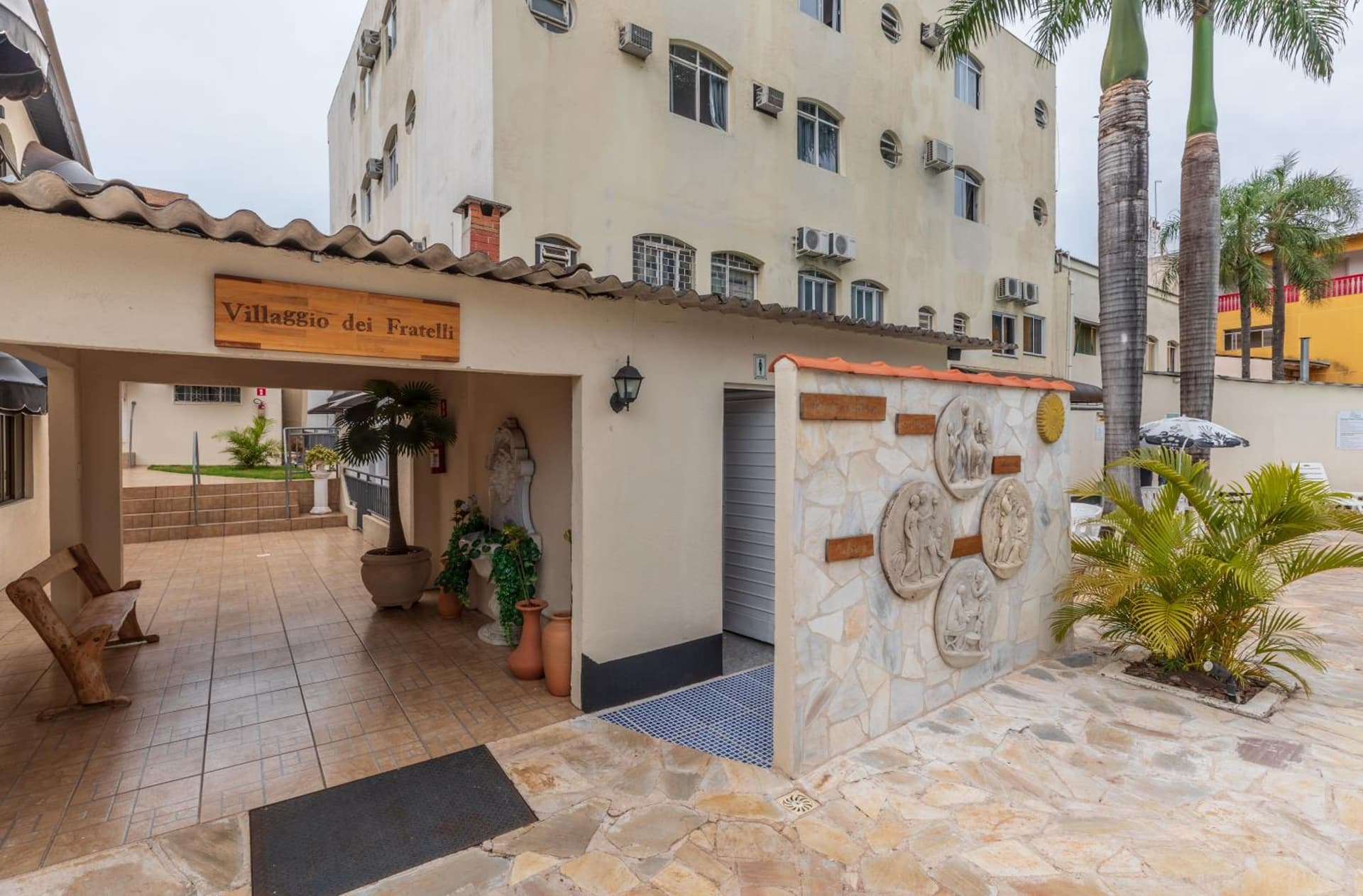 Iguassu Flats Hotel