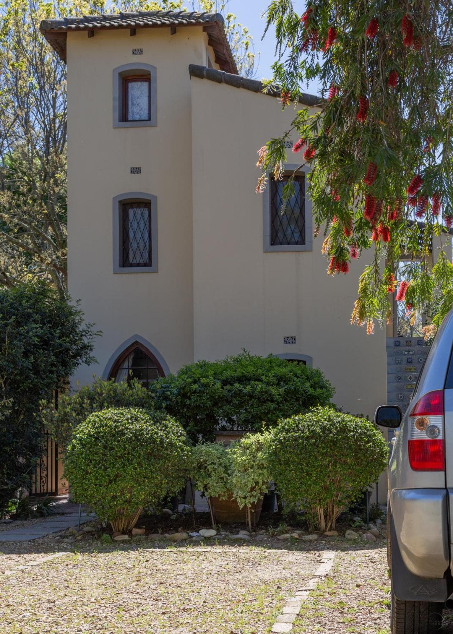 10 Alexander B&B