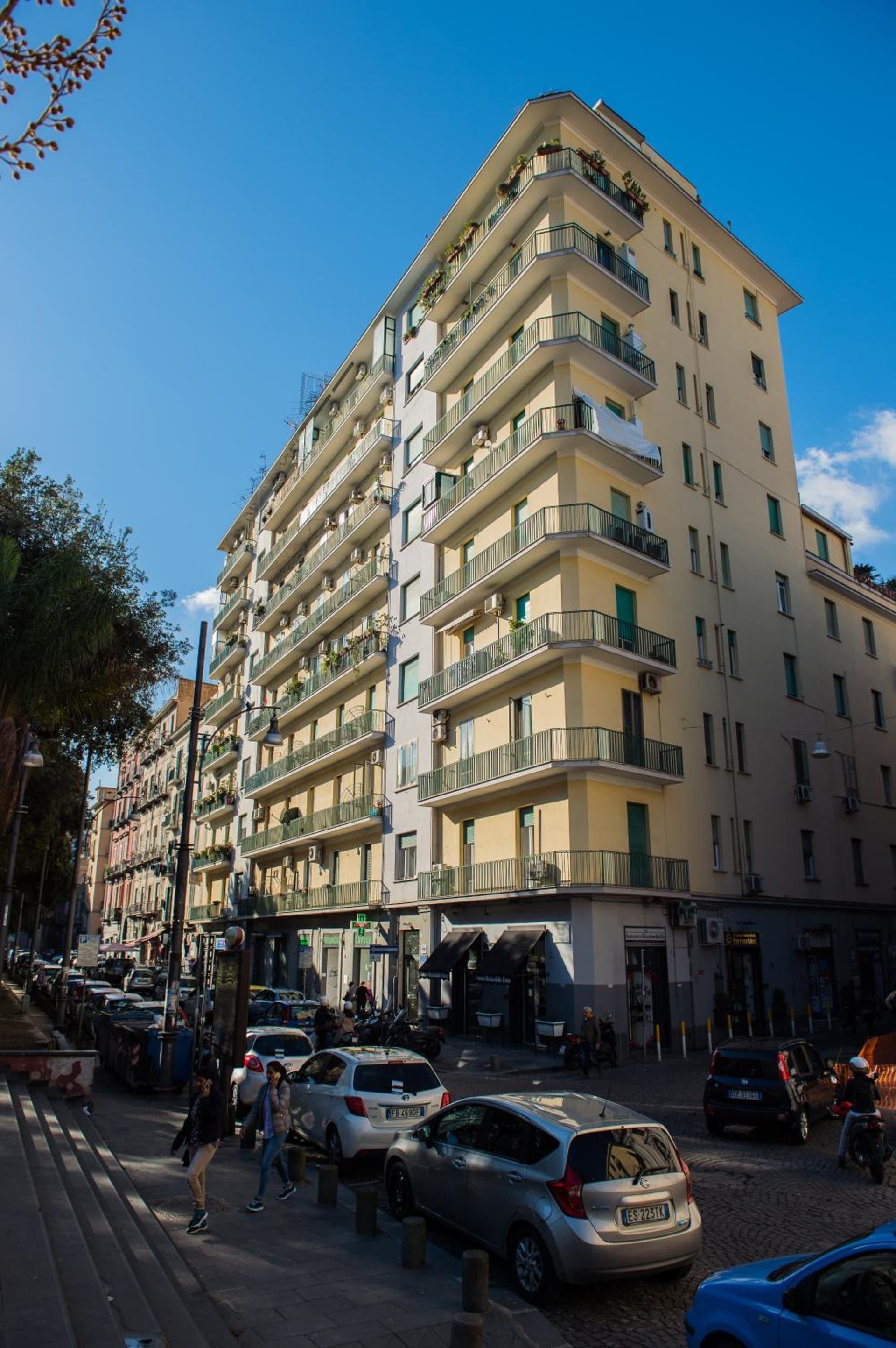 Interno 10 Cavour