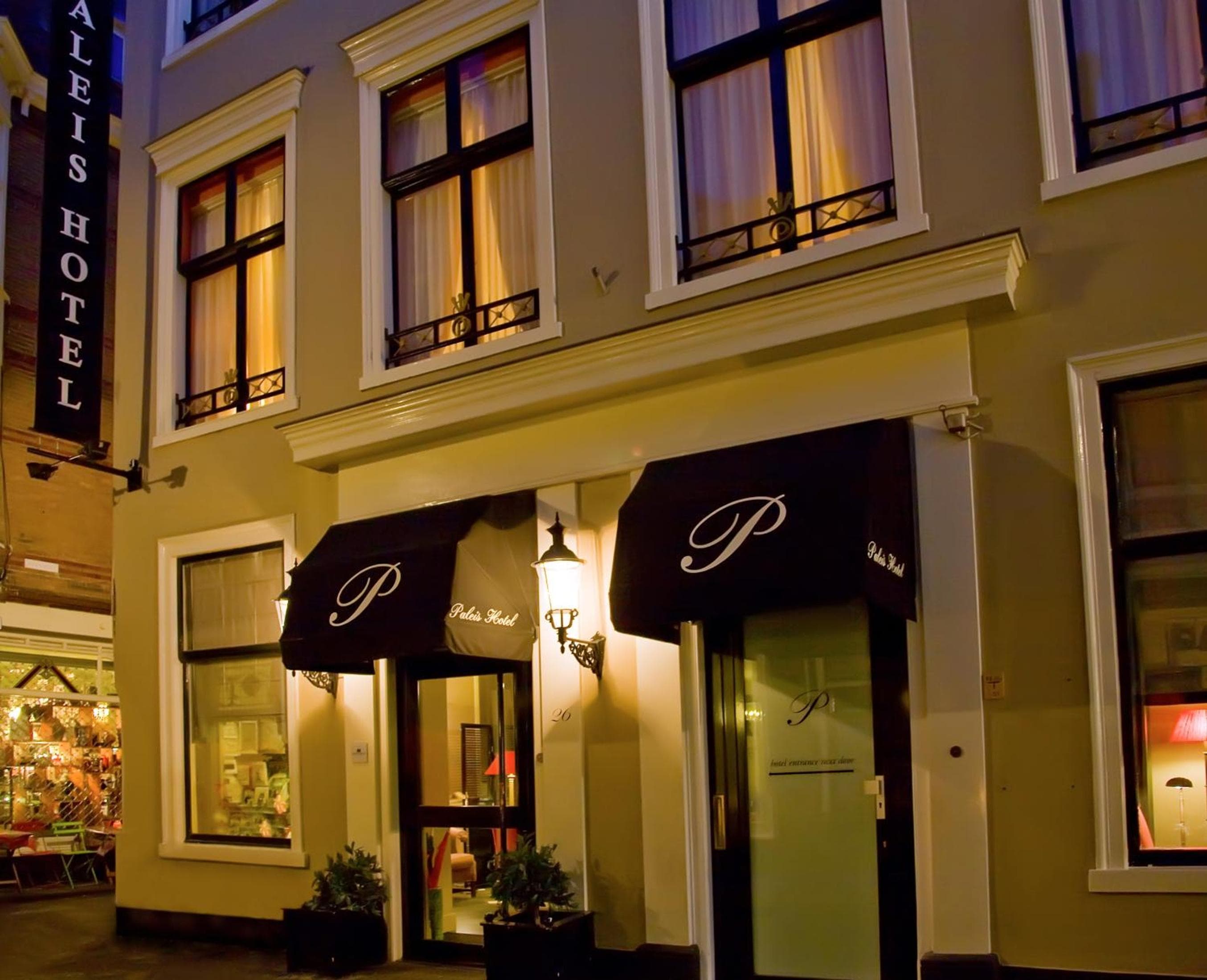 ARQ Paleis Hotel