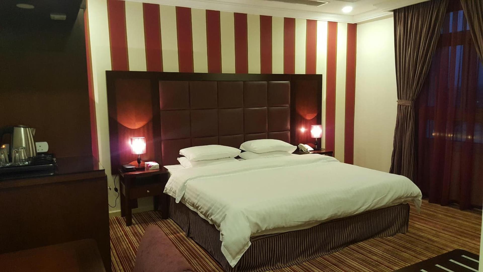 اجنحة ايلاف الاندلس - شقق مخدومة اقتصادي Elaf Suites Economy Serviced Apartments