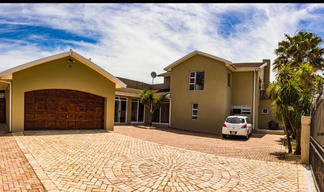 The Russel Guest House