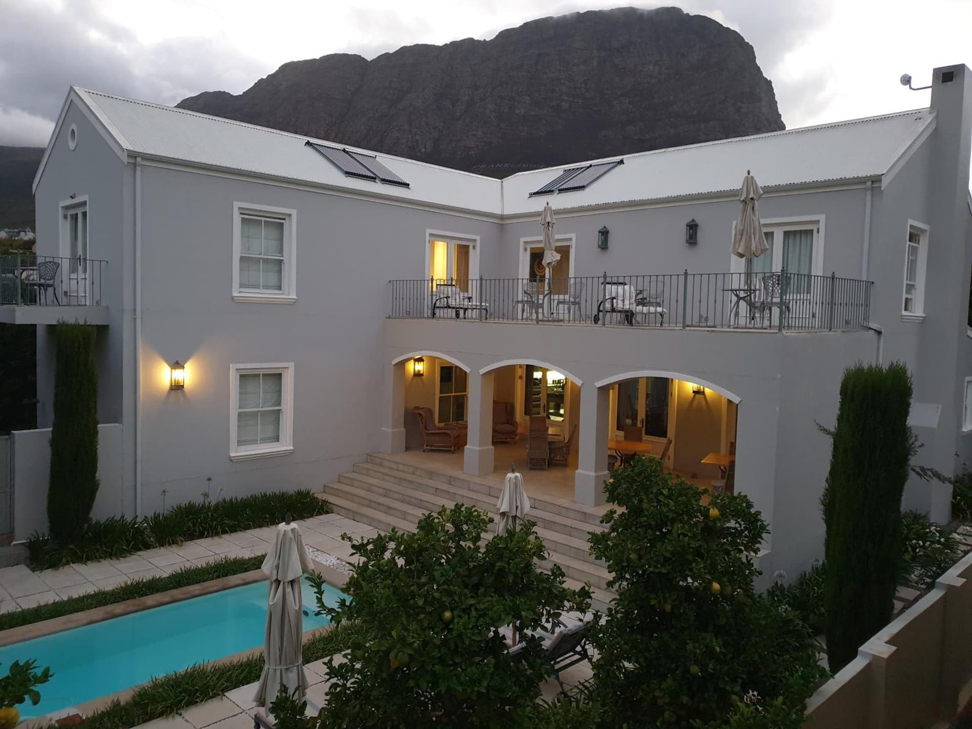 Maison d'Ail Guest House