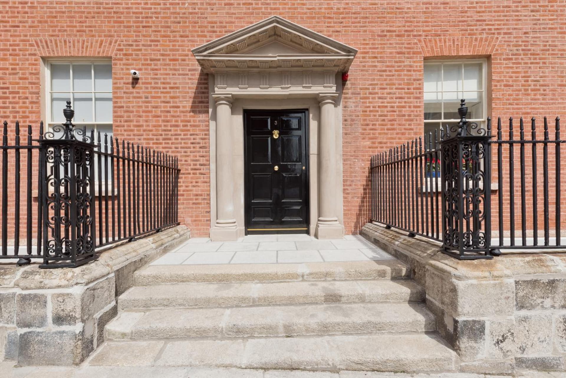 Henrietta Suites City Centre