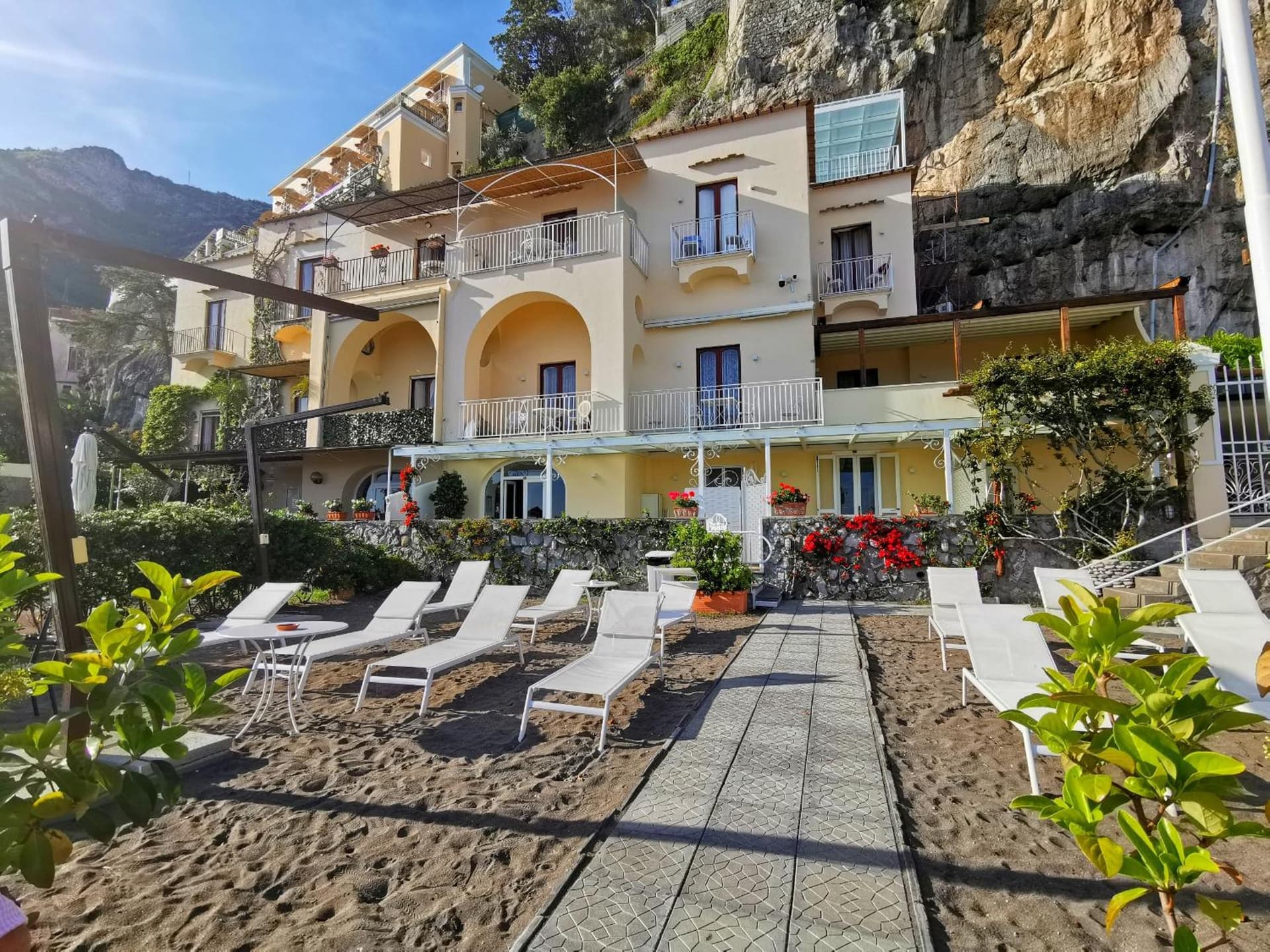 La Caravella di Positano - Relais, Beach & Residences