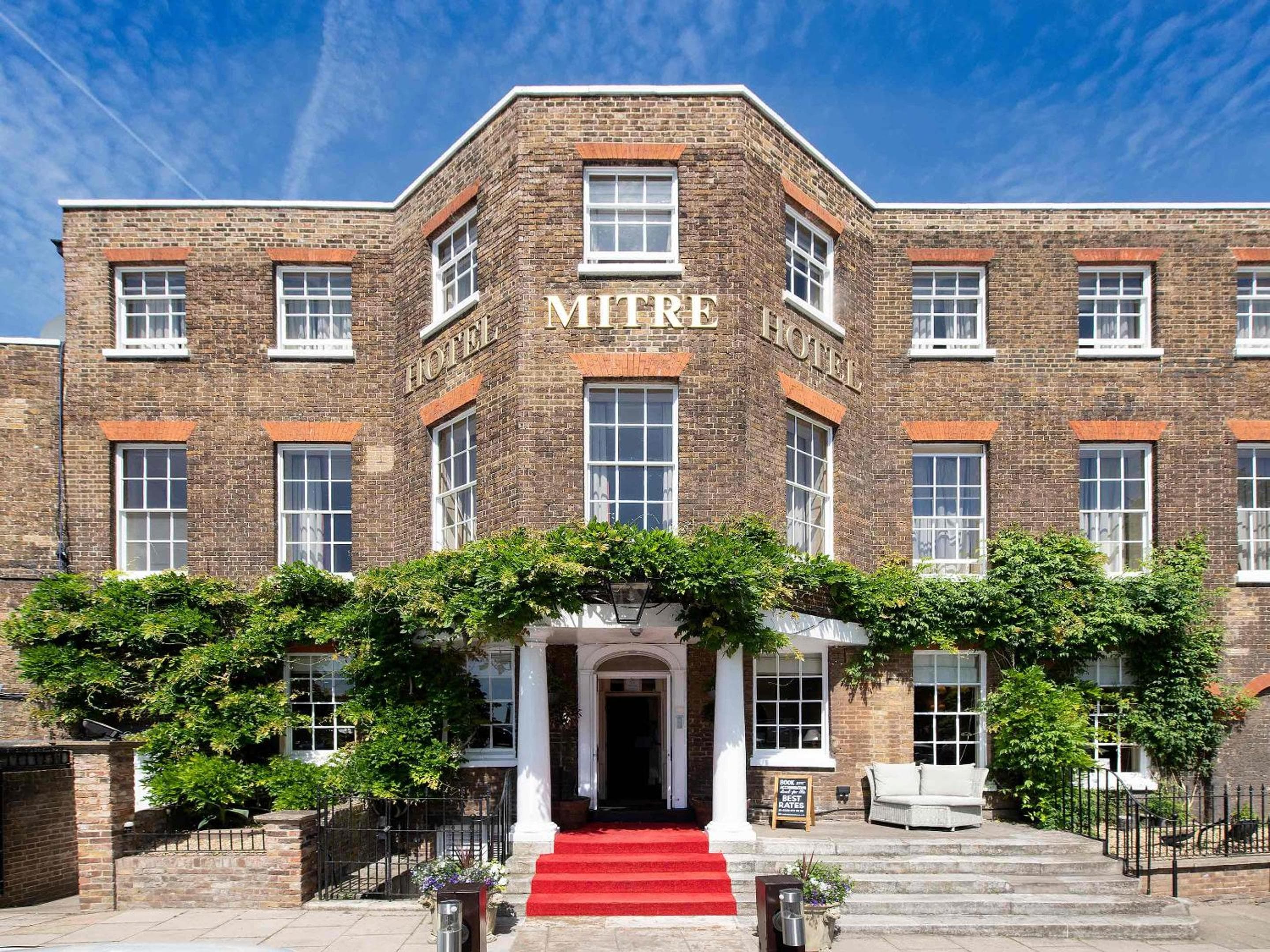 The Mitre, Hampton Court 4