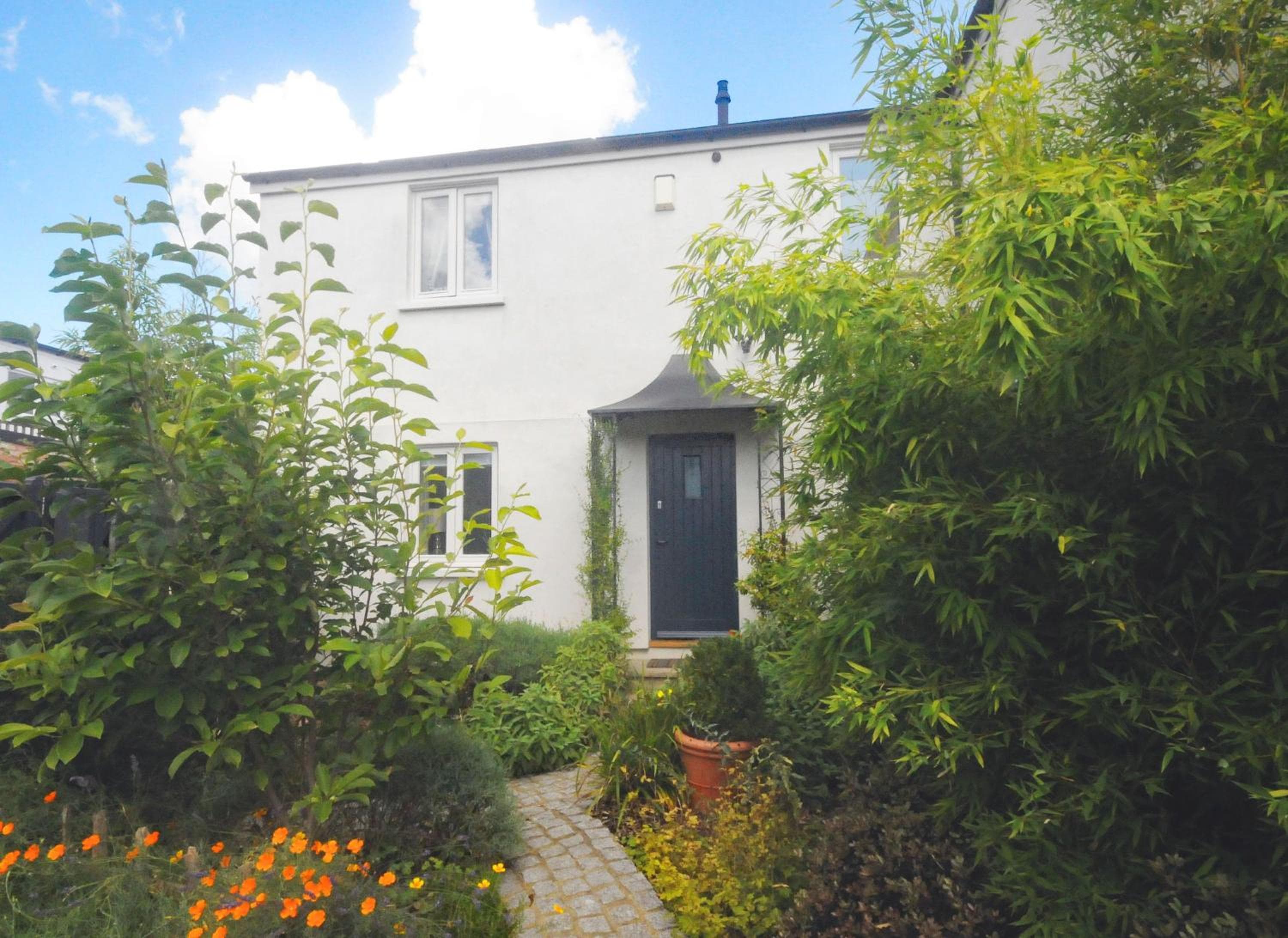 Mulberry cottage
