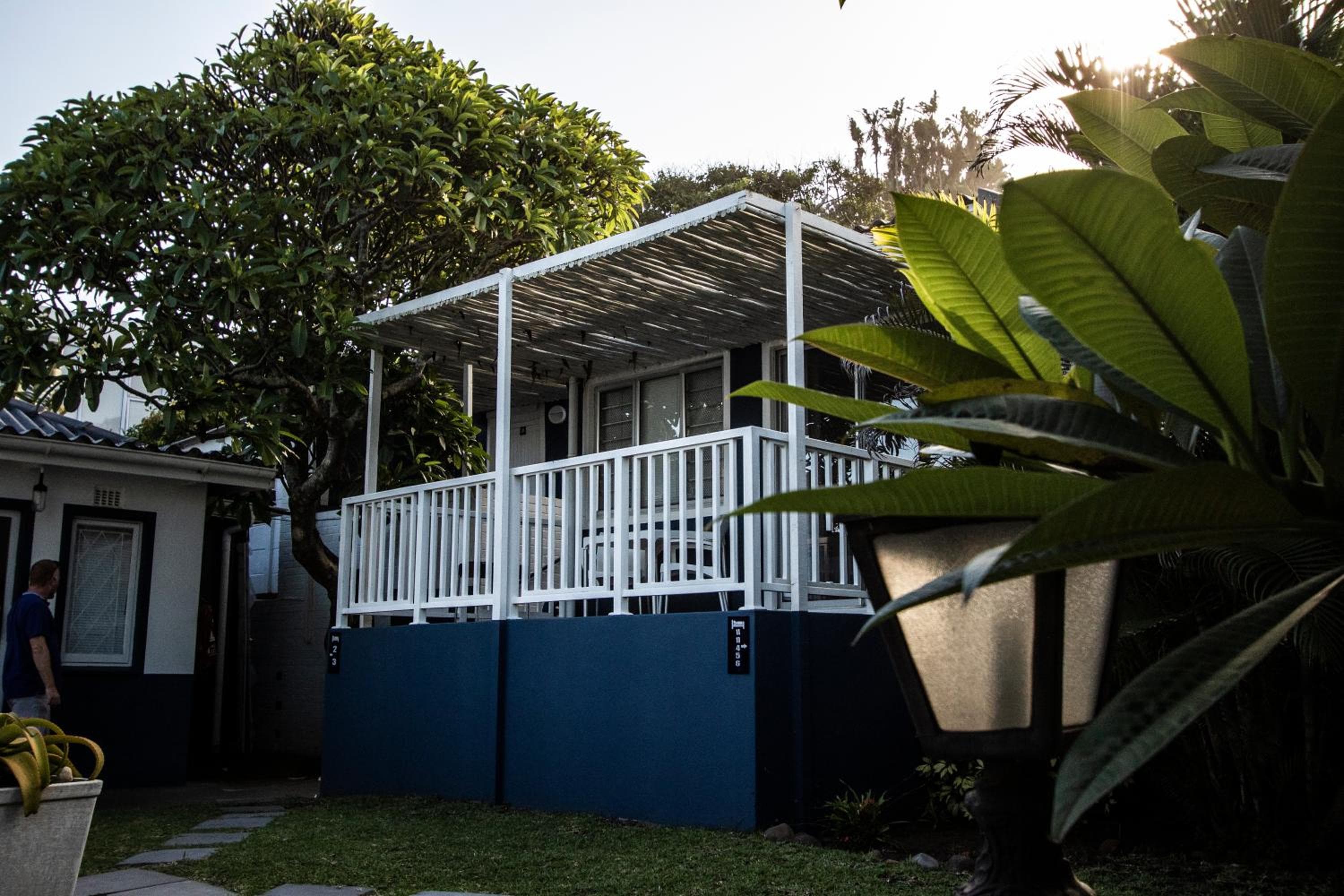 Surf Motel