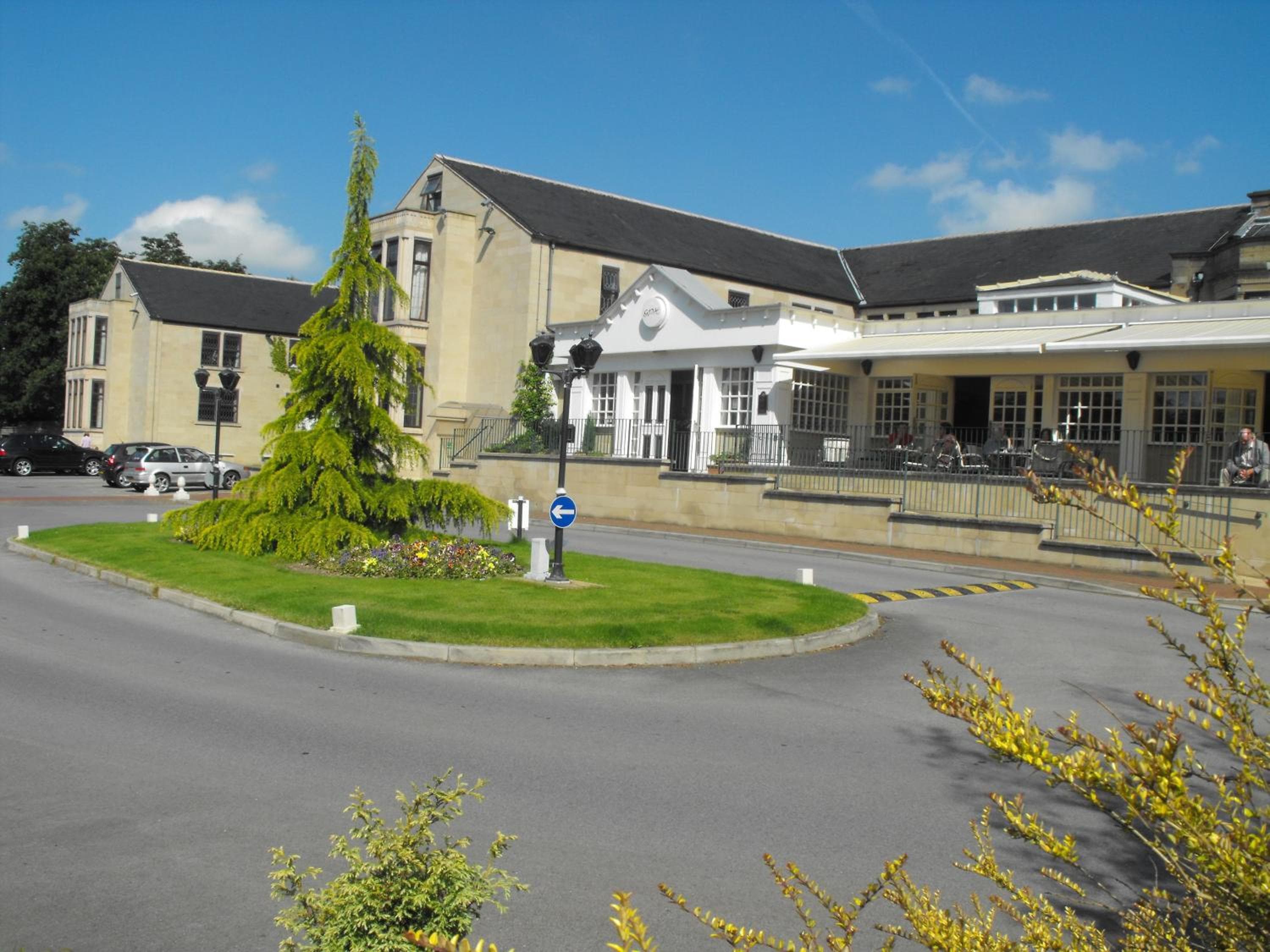 Gomersal Park Hotel & Bazaar Spa