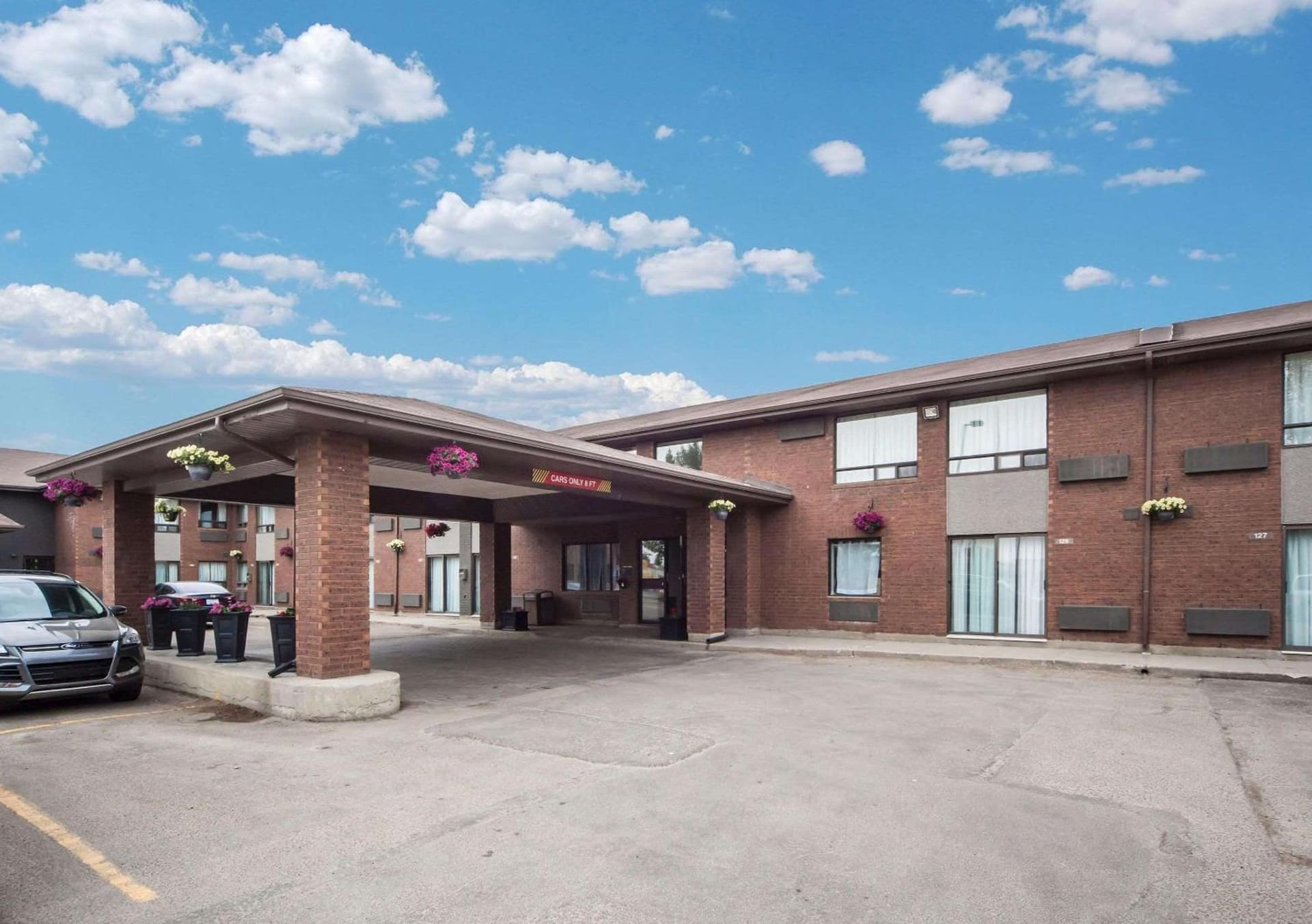 Comfort Inn West