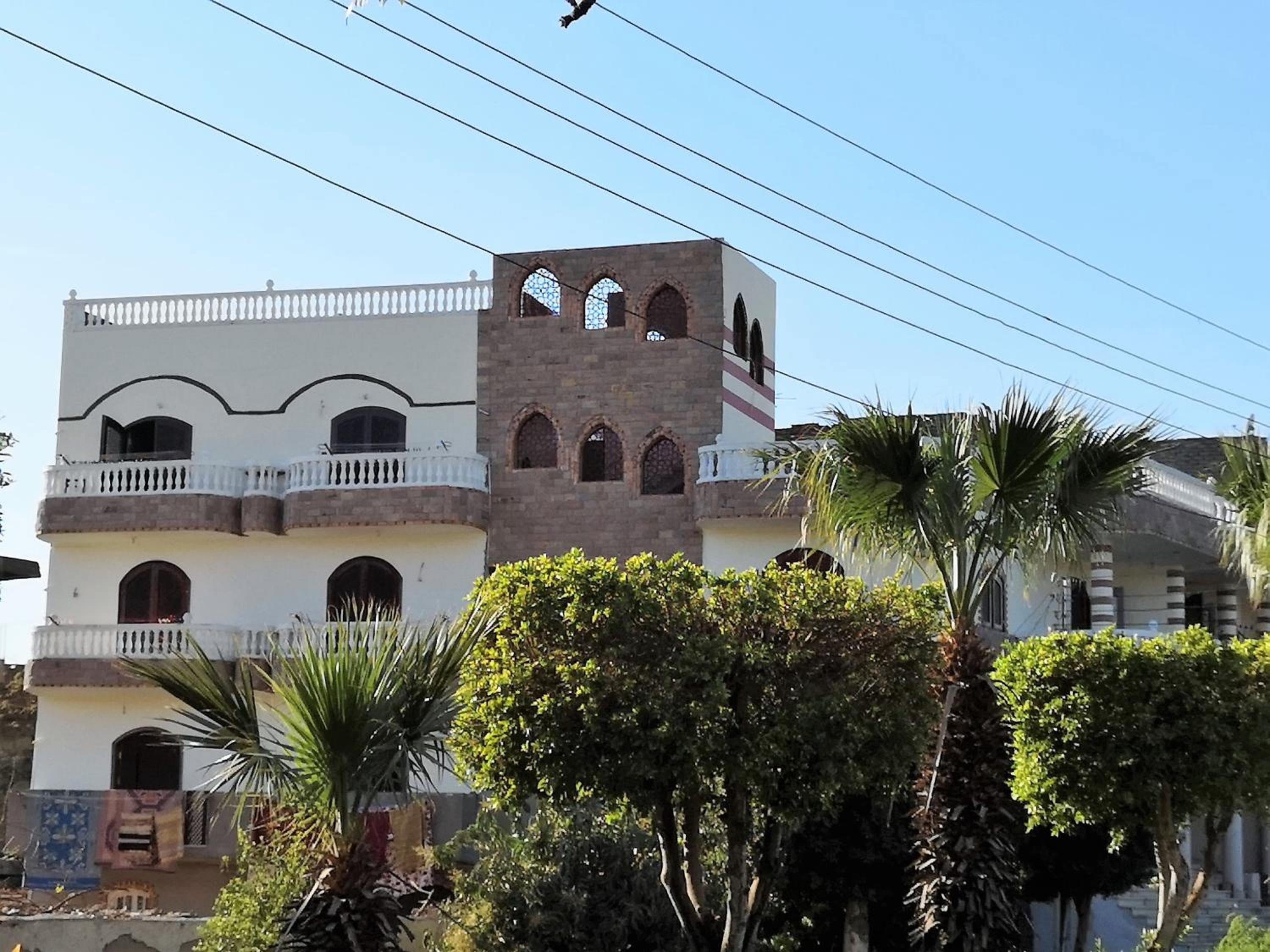 Luxor hotel Bella Vista Apartments and Hotel