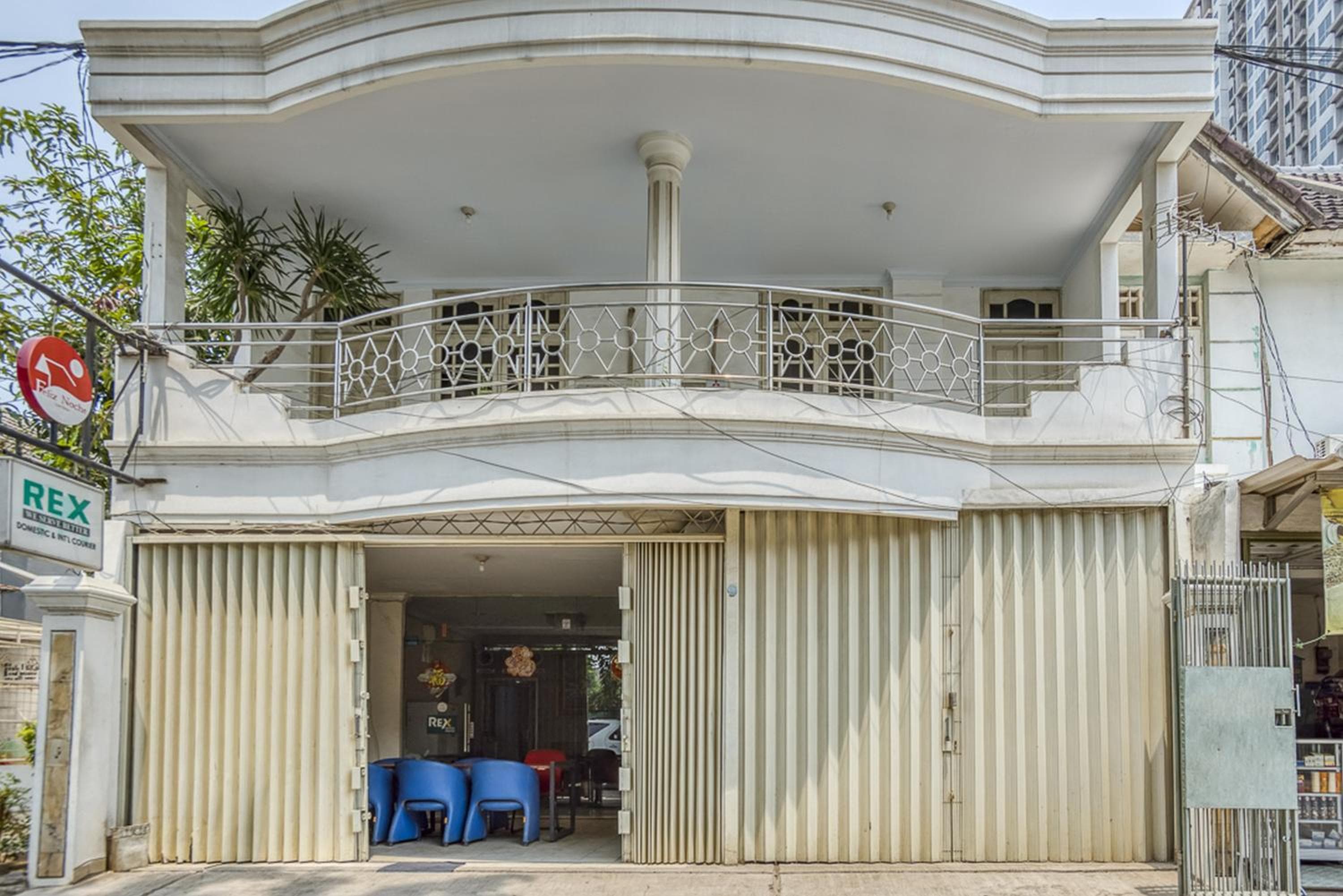 RedDoorz Hostel @ Feliz Noche Cengkareng