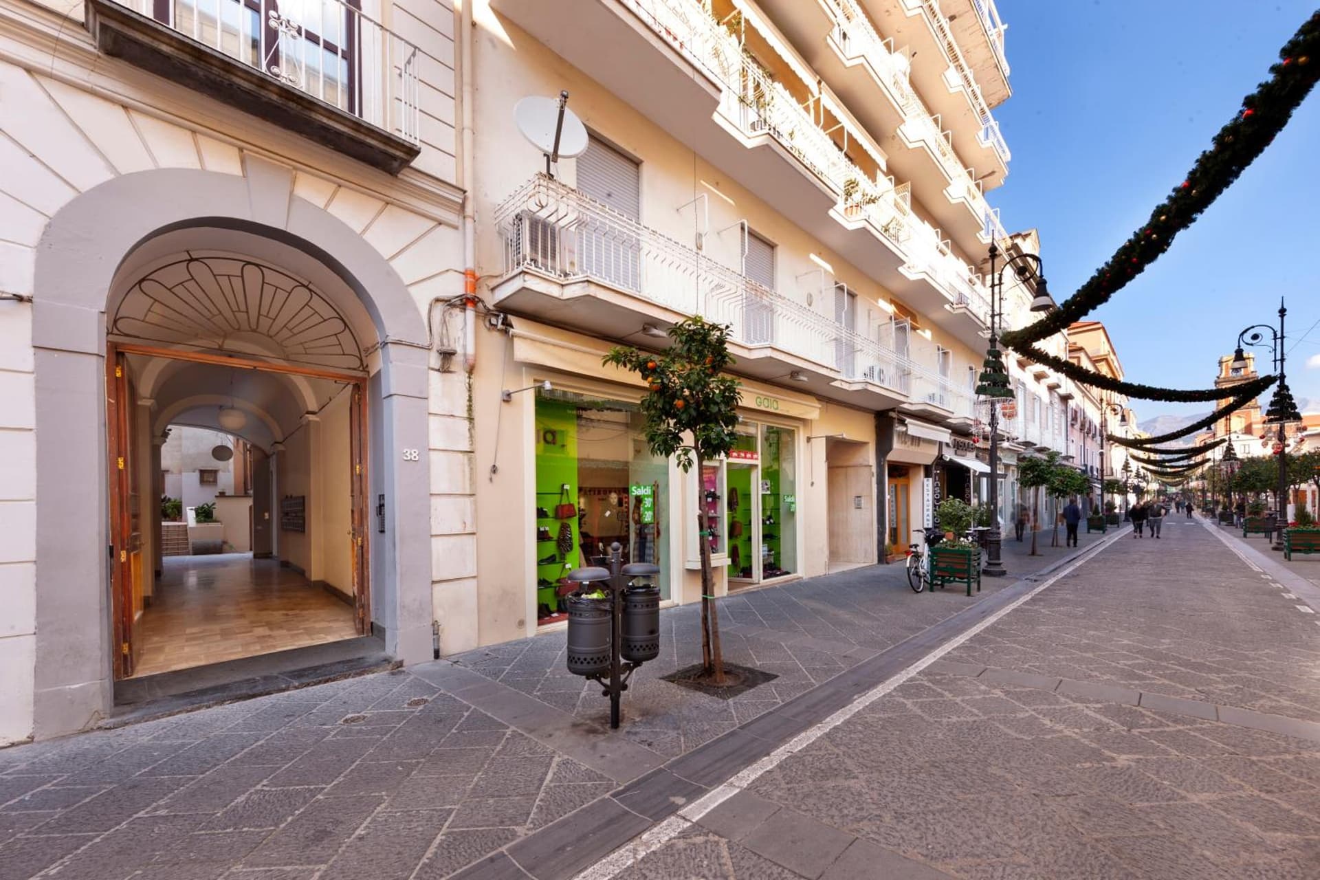 SorrentoVibes - Design Holiday Home in Sorrento city center